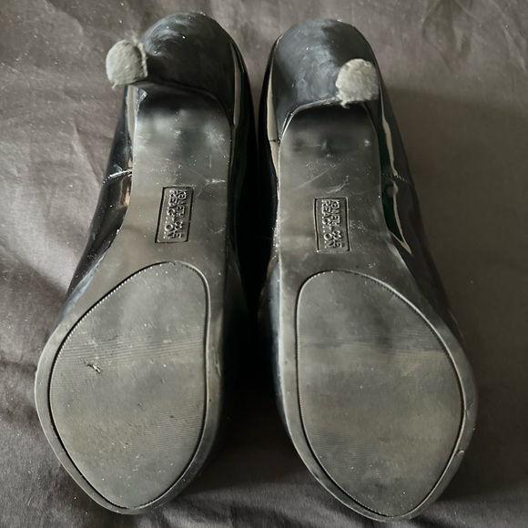 Patent Leather Kenneth Cole Reaction Platform Heels, Black size 8.5 - Picture 7 of 7